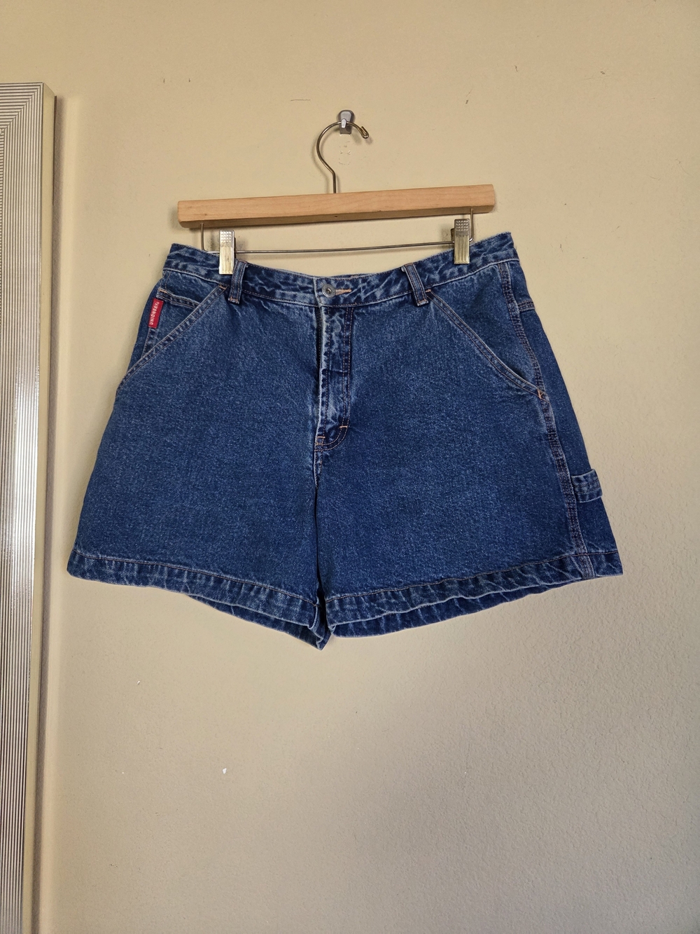 UNIONBAY Blue Denim Women’s Jean Shorts with Carpenter Loop